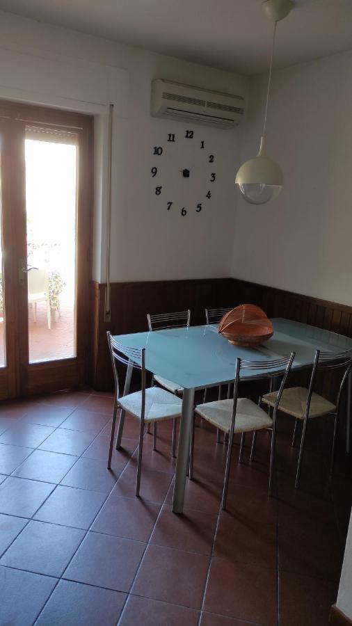 Sea Breeze Apartment Viareggio Exterior photo